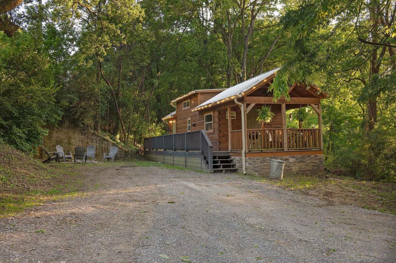 Thomas Cabin Forest Tiny Cabin With Hot Tub Chattanooga Dış mekan fotoğraf