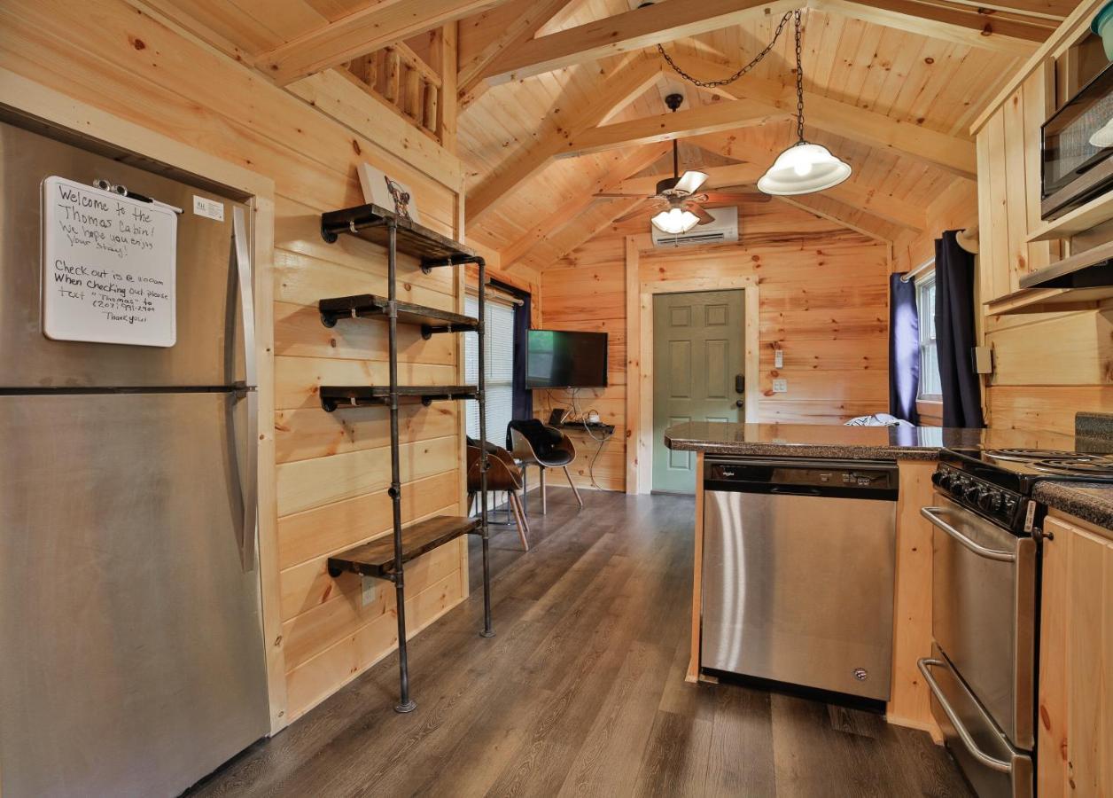 Thomas Cabin Forest Tiny Cabin With Hot Tub Chattanooga Dış mekan fotoğraf
