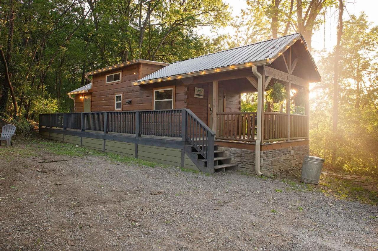 Thomas Cabin Forest Tiny Cabin With Hot Tub Chattanooga Dış mekan fotoğraf